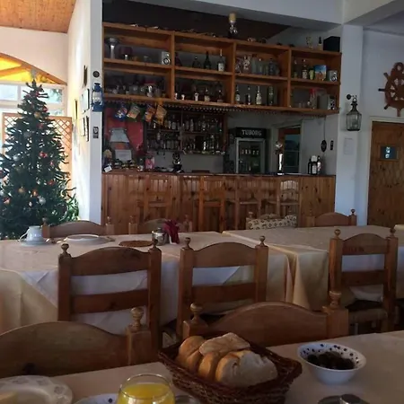 Paradise Hotel 3*